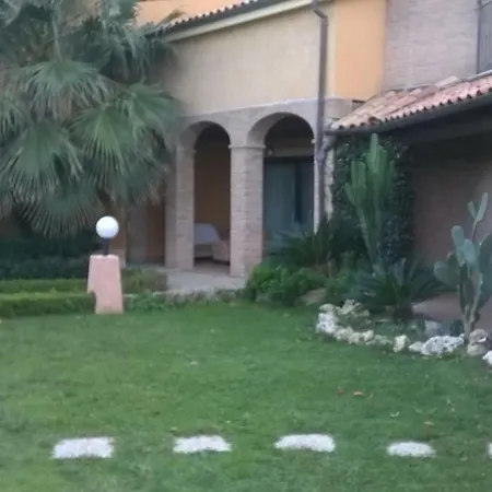 Villa Oasi Dei Gelsomini Pineto
