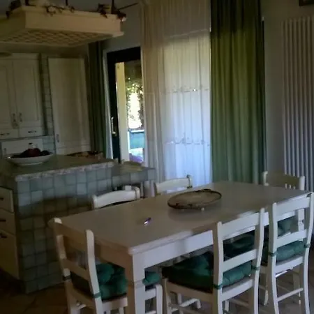 Villa Oasi Dei Gelsomini Pineto