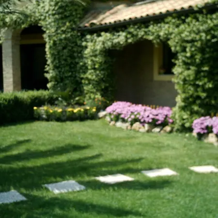 Oasi Dei Gelsomini Villa Pineto